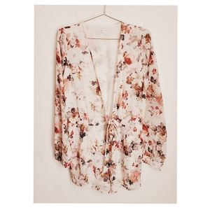 ⬇️Love Riche Floral Long Sleeve Rompers Sz L